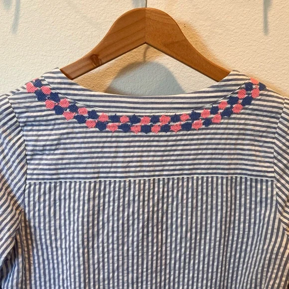 Vineyard Vines Embroidered Seersucker Striped Tunic Women’s Size XS - Picture 7 of 10